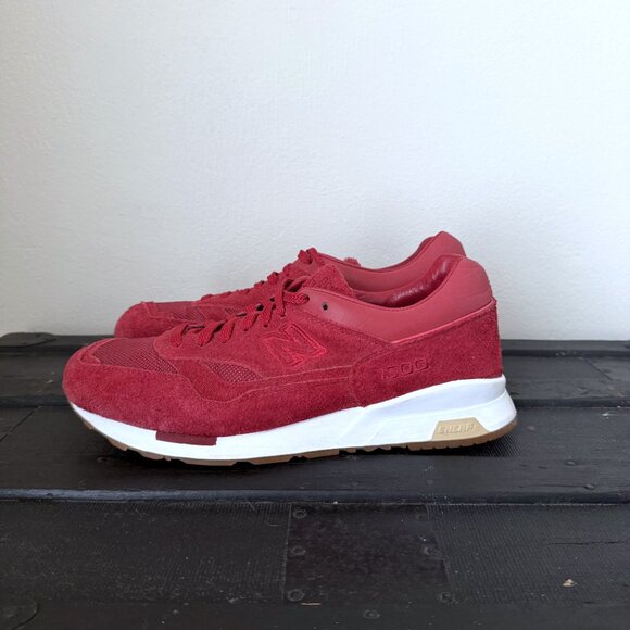 New Balance 1500 Saint St Alfred Limited Red Suede Size 11 CM1500SA - Picture 3 of 14